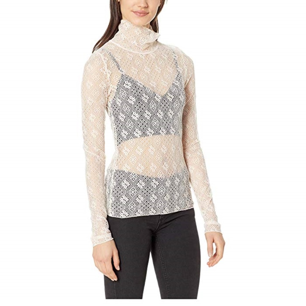 FP LACE TURTLENECK